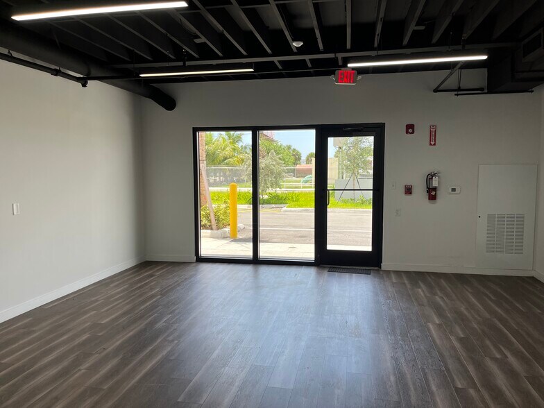 More Photos Of 7265 NW 74th St, Medley Warehouse For Sale