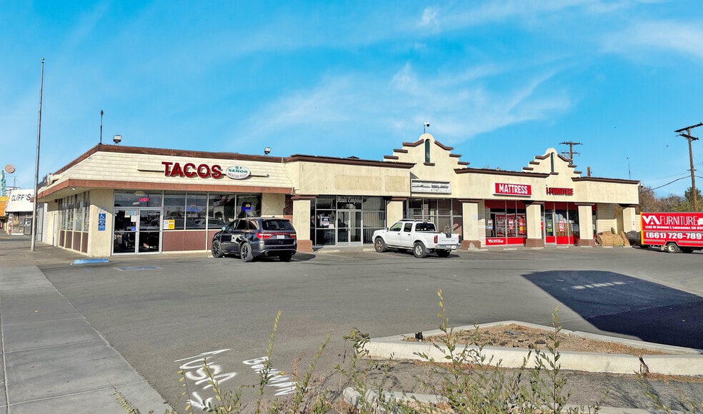Primary Photo Of 1137-1149 W Avenue I, Lancaster Storefront Retail Office For Lease