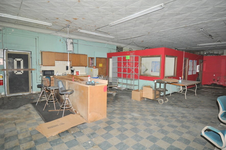 More Photos Of 1025 N Keowee St, Dayton Warehouse For Sale