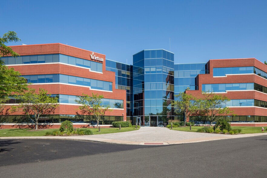 More Photos Of 301 Lippincott Dr, Marlton Office For Lease