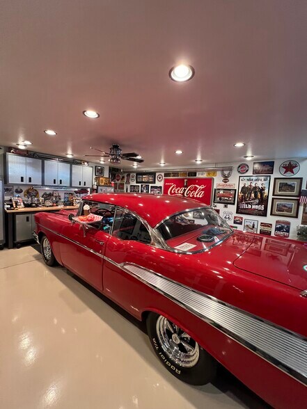 More Photos Of 9181 Commerce Center Cir, Highlands Ranch Self Storage For Sale