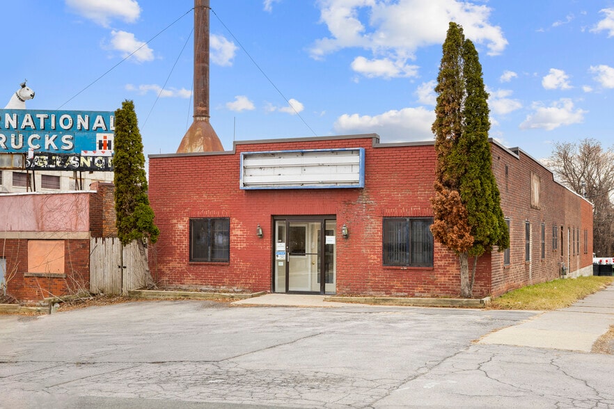 More Photos Of 433 N Pearl St, Albany Warehouse For Sale