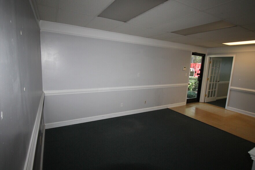 More Photos Of 419 S York St, Gastonia Medical For Sale