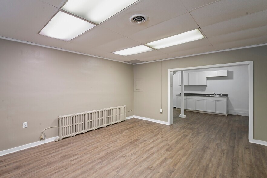 More Photos Of 414 E Lincoln Ave, Mc Donald Warehouse For Sale