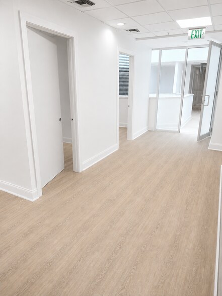 More Photos Of 200 NE 3rd Ave, Fort Lauderdale Coworking Space