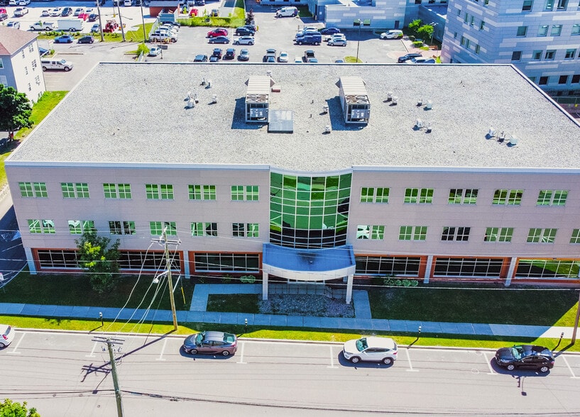 Primary Photo Of 33 Weldon St, Moncton Office For Lease