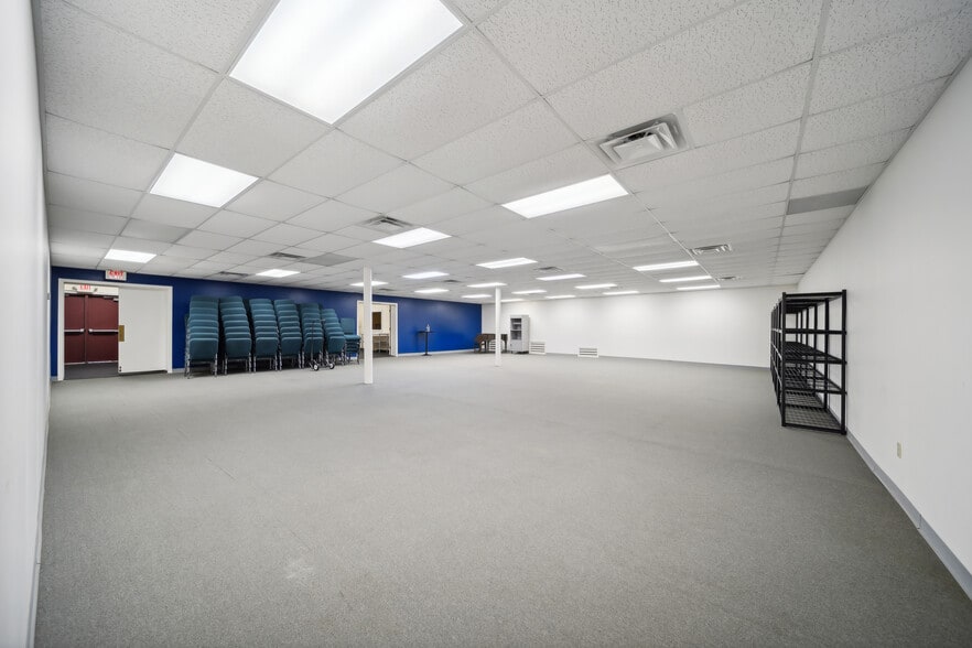 More Photos Of 1203 S Columbia Ave, Tulsa Religious Facility For Sale