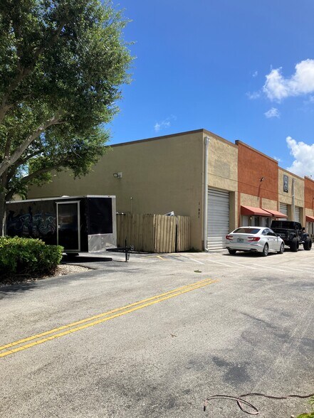 More Photos Of 11901 SW 144th Ct, Miami Warehouse For Sale