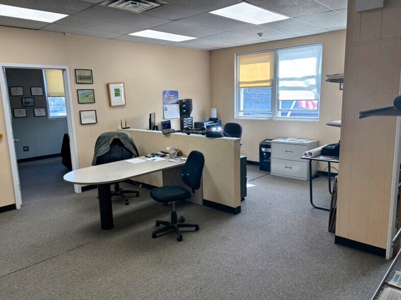 More Photos Of 117 Fulton St, White Plains Industrial For Sale