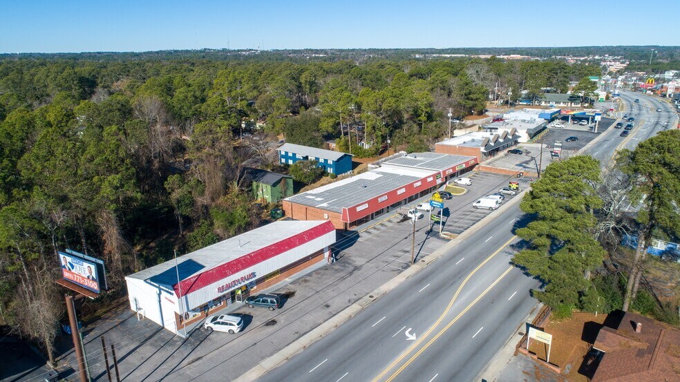 More Photos Of 2105 Decker Blvd, Columbia Freestanding For Sale