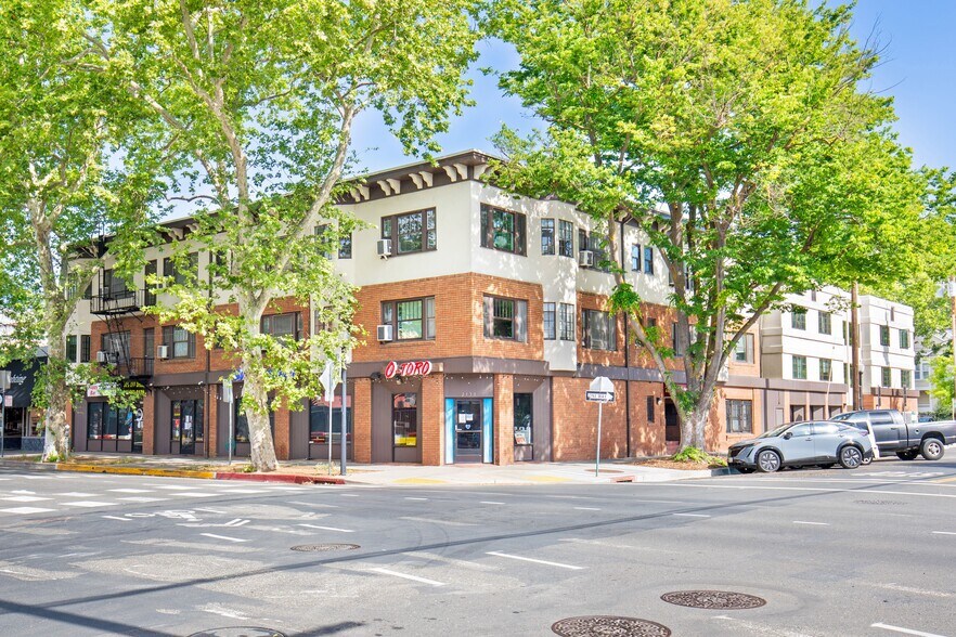 Primary Photo Of 916-926 22nd St, Sacramento Apartments For Sale