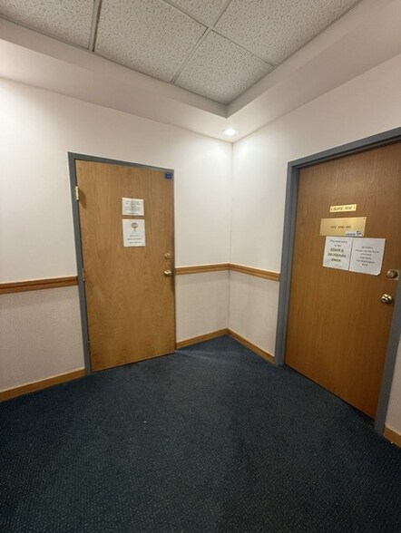 More Photos Of 3261 Old Washington Rd, Waldorf Loft Creative Space For Sale