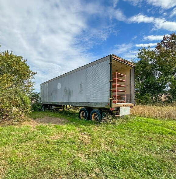 More Photos Of 13685 Ocean Gateway, Wye Mills General Retail For Sale