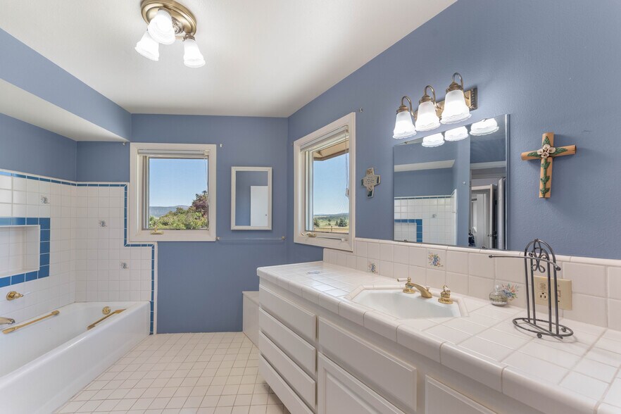 More Photos Of 540-775 Pittville Rd, Mcarthur Land For Sale