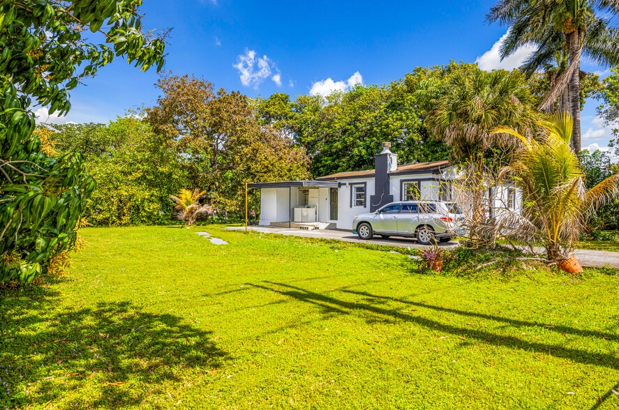 More Photos Of 219 NE 141st St, Miami Land For Sale