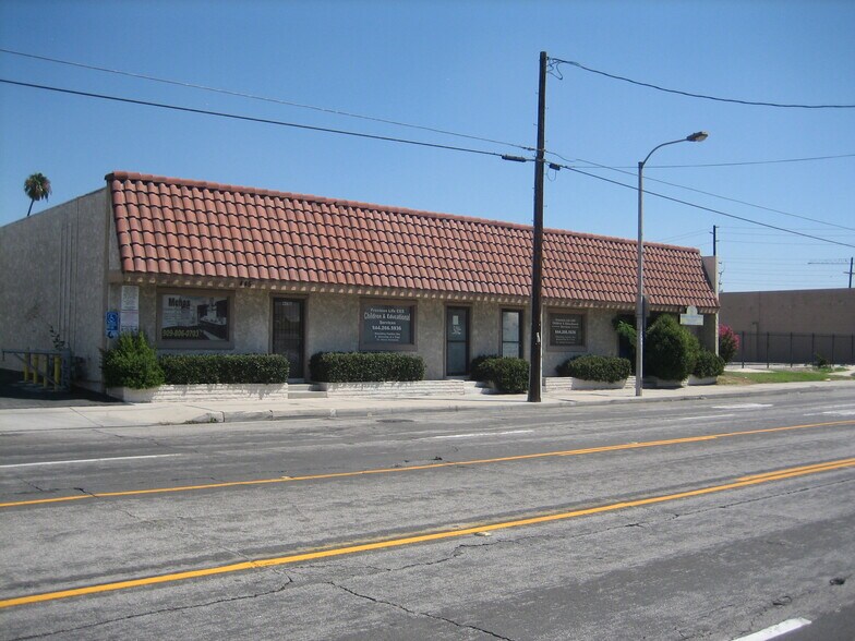 Primary Photo Of 445-475 S Arrowhead Ave, San Bernardino Research And Development For Lease