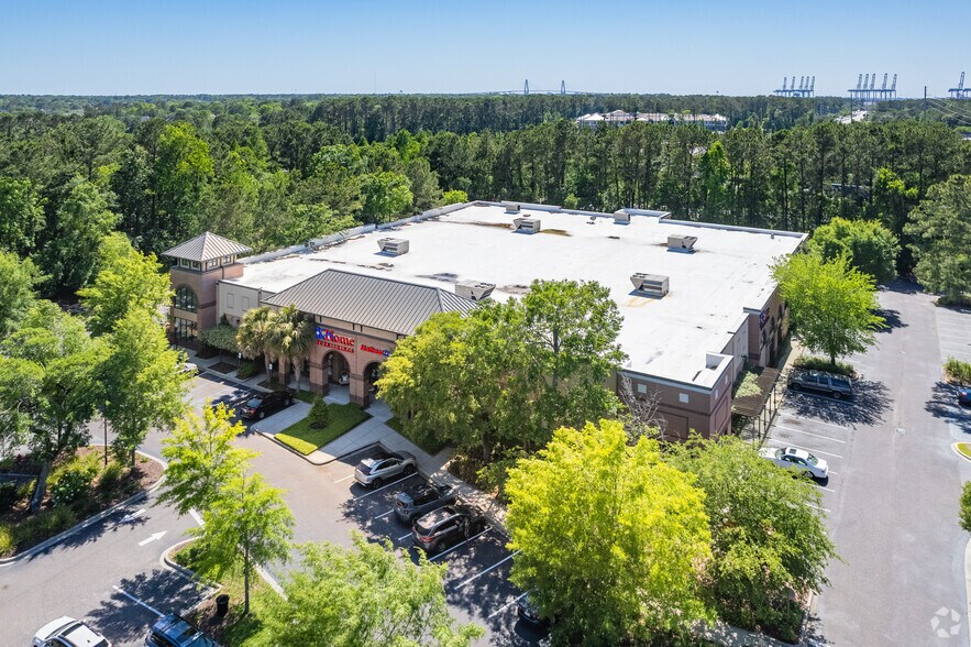 More Photos Of 600 Long Point Rd, Mount Pleasant Unknown For Lease