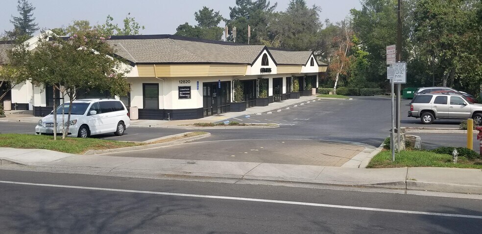 More Photos Of 12820-12840 Saratoga-Sunnyvale Rd, Saratoga Office For Lease