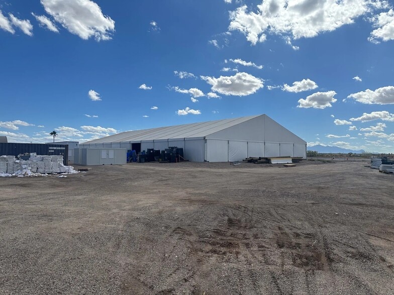 More Photos Of 7777 E Valencia Rd, Tucson Warehouse For Sale