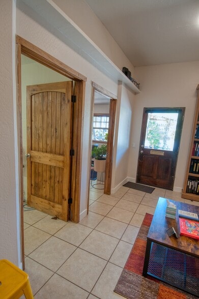 More Photos Of 45 Castle Rock Rd, Sedona Office For Sale
