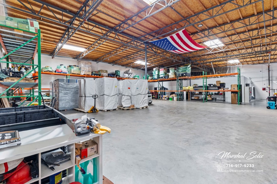 More Photos Of 18345 Pasadena St, Lake Elsinore Manufacturing For Sale