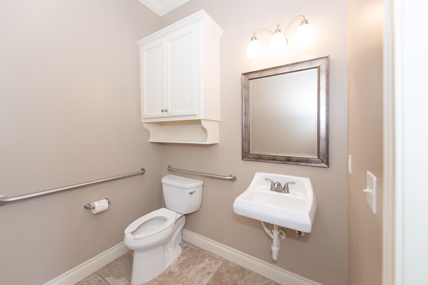 More Photos Of 21559 Provincial Blvd, Katy Medical For Sale