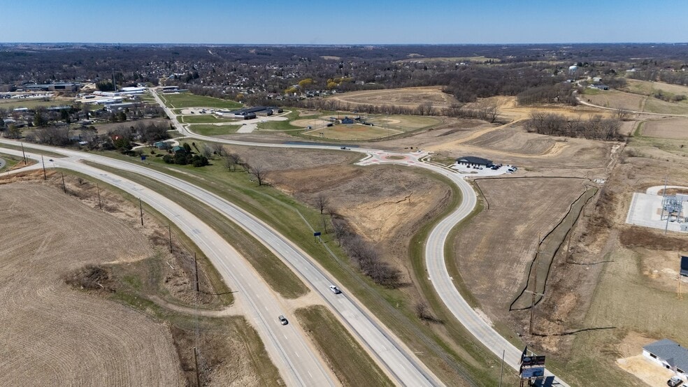 More Photos Of Northlands Commercial Lots, Anamosa Land For Sale