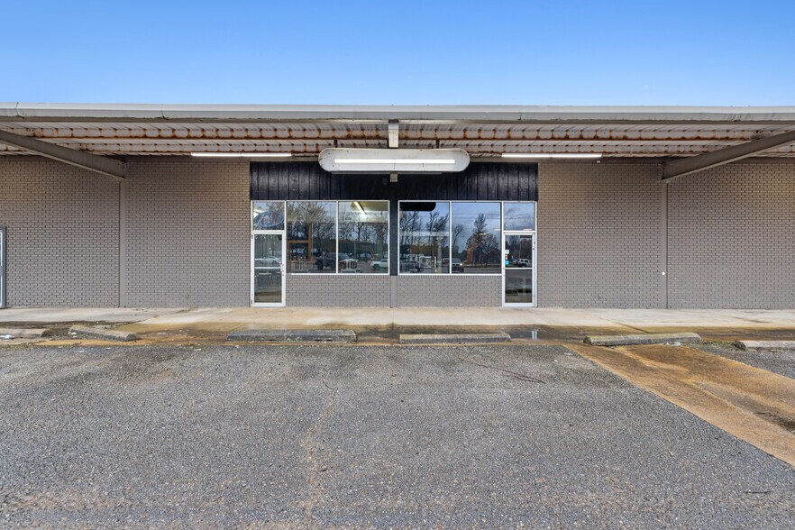 More Photos Of 6598 OK-98 Highway, Wright City Flex For Sale