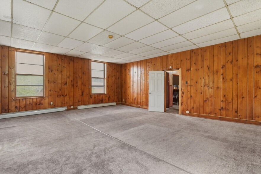 More Photos Of 143 Broadway, Fort Edward Storefront Retail Office For Sale