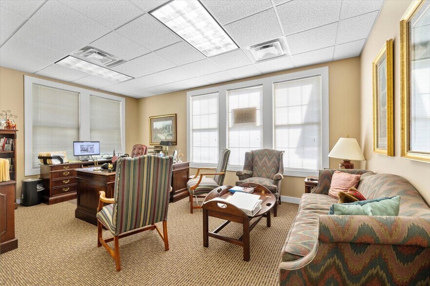 More Photos Of 11533 Nuckols Rd, Glen Allen Medical For Sale