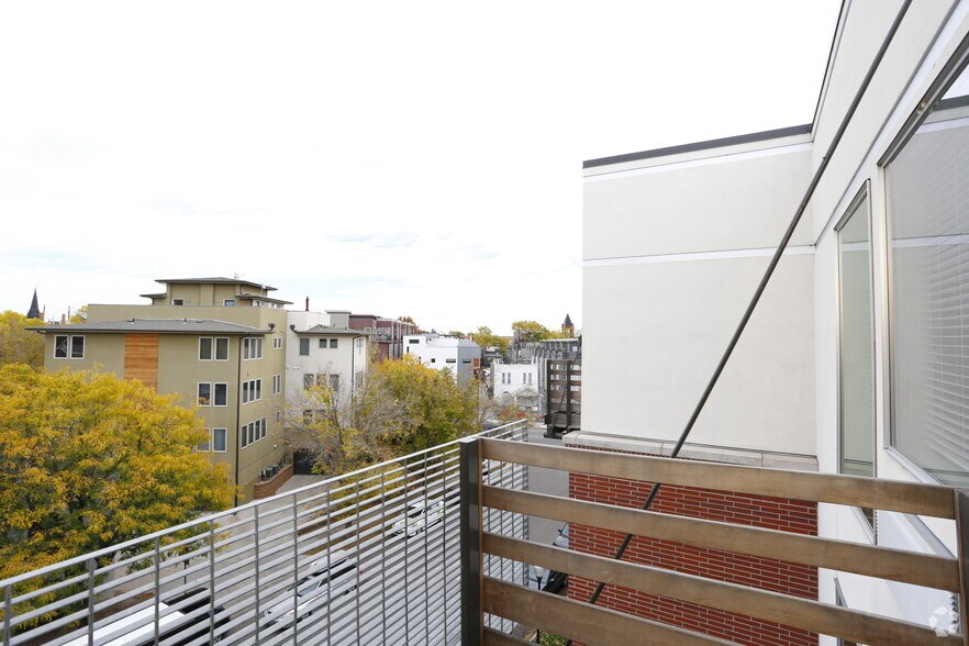 More Photos Of 2424-2434 W Caithness Pl, Denver Apartments For Lease