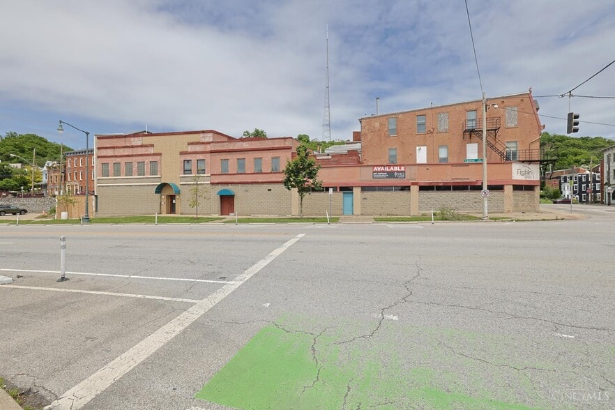 Primary Photo Of 2108 Central Pky, Cincinnati Loft Creative Space For Sale