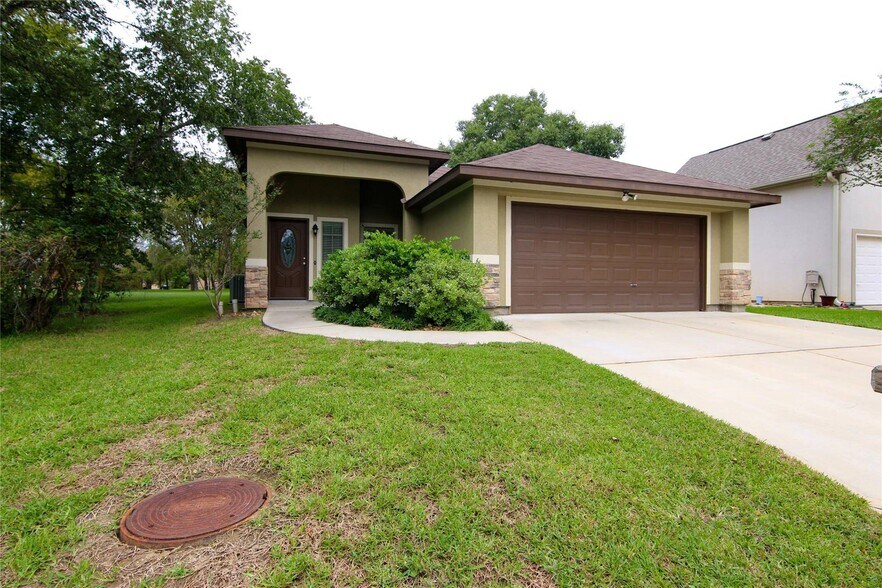 More Photos Of 13086 Hydra Ct, Willis Apartments For Sale