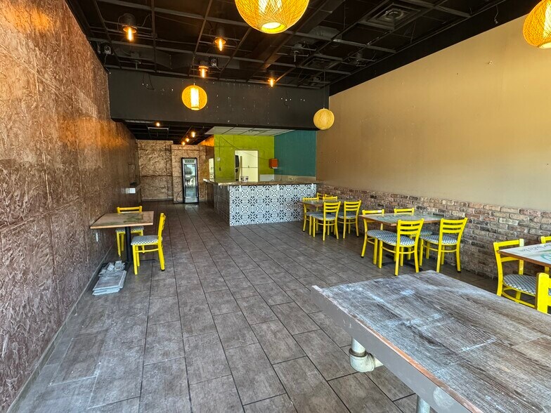 More Photos Of 14 N College Ave, Saint Joseph Storefront For Sale