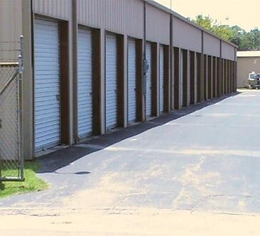 More Photos Of 9822 Franklin Rd, Houston Self Storage For Sale