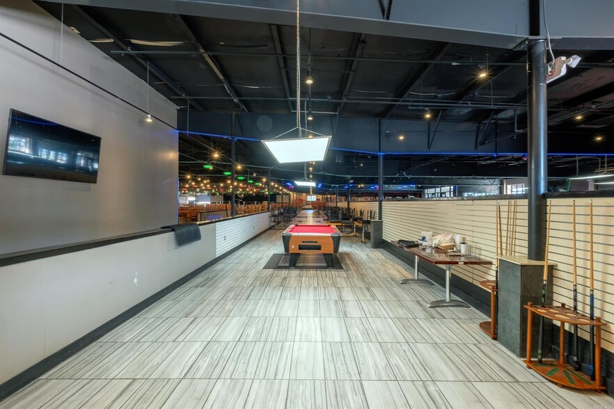 More Photos Of 8624 I 30, Little Rock Restaurant For Sale