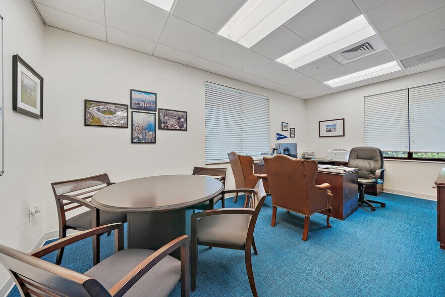More Photos Of 500 Columbia Dr, West Palm Beach Office For Lease