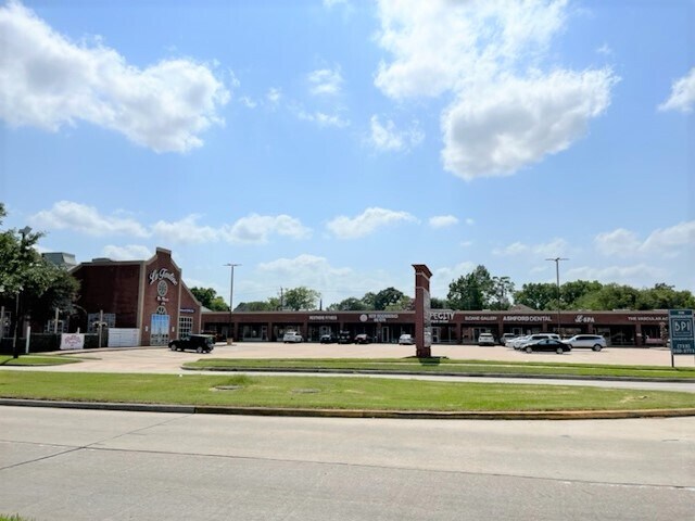 Primary Photo Of 1570 S Dairy Ashford Rd, Houston Freestanding For Lease