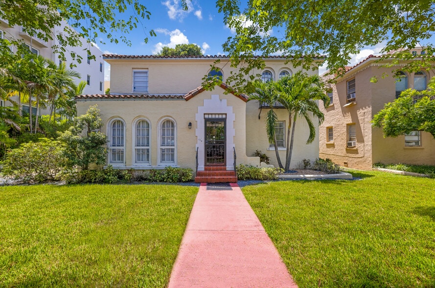 More Photos Of 114 Menores Ave, Coral Gables Apartments For Sale