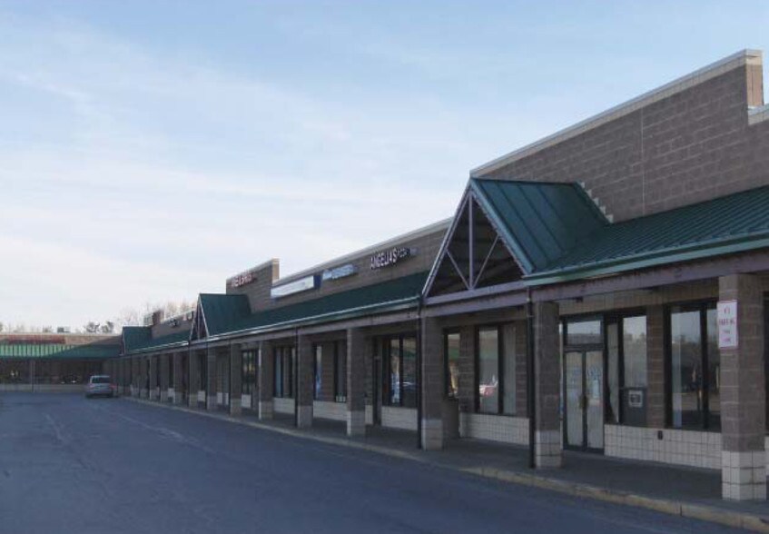 More Photos Of 400-650 Penn Lincoln Dr, Imperial General Retail For Lease