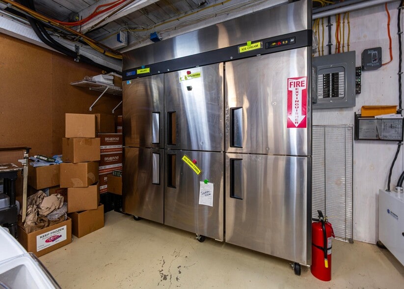 More Photos Of 1276 Surry Rd, Surry Freestanding For Sale