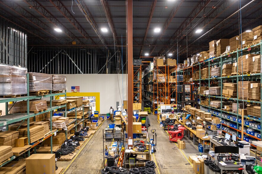 More Photos Of 11 Forest Pky, Shelton Warehouse For Lease