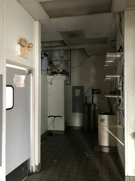 More Photos Of 6011 El Cajon Blvd, San Diego Freestanding For Sale