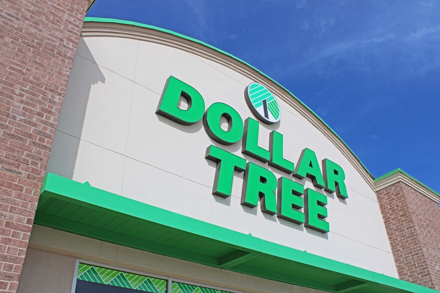 More Photos Of 3924 Teasley Ln, Denton Freestanding For Sale