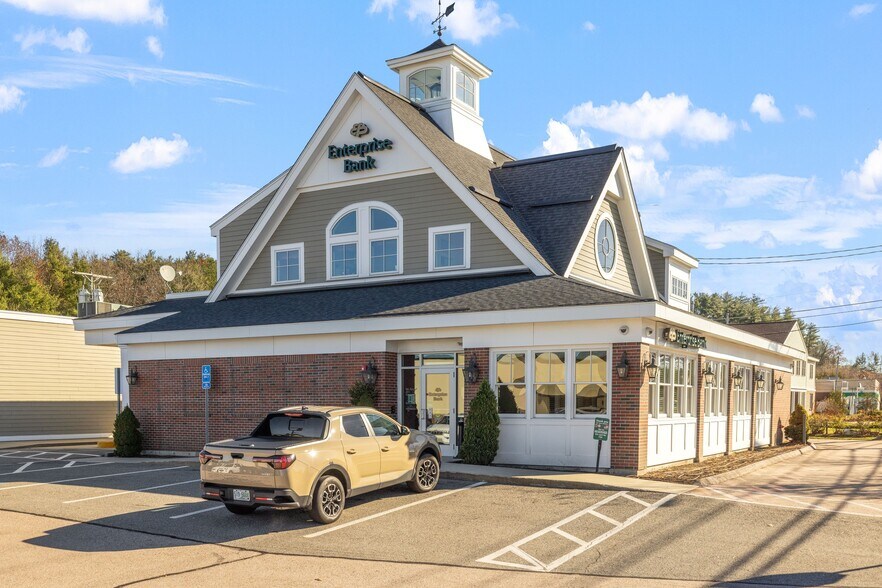 More Photos Of 493 Amherst St, Nashua Unknown For Lease