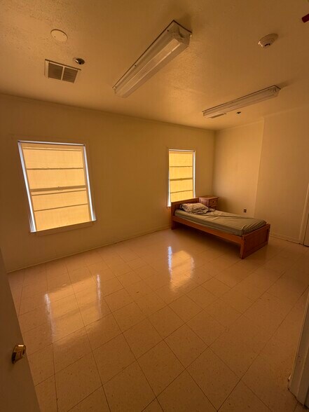 More Photos Of 7470 TX-154, Marshall Specialty For Sale