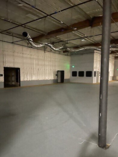 More Photos Of 14955 Calvert St, Van Nuys Unknown For Lease