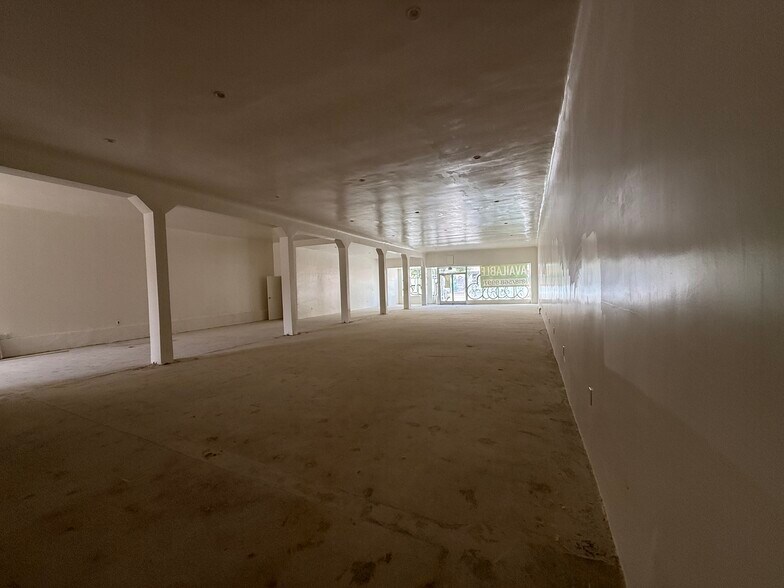 More Photos Of 4064 Crenshaw Blvd, Los Angeles Storefront For Sale