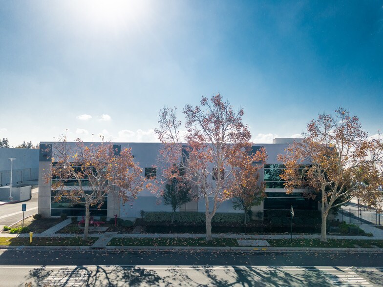 More Photos Of 11809 Jersey Blvd, Rancho Cucamonga Warehouse For Sale