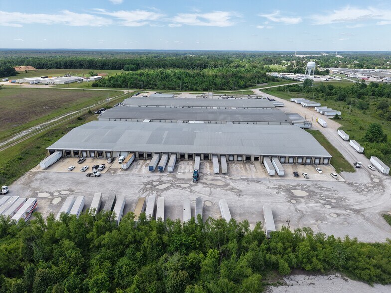 More Photos Of 957 Pontotoc County Industrial Pky, Ecru Manufacturing For Lease